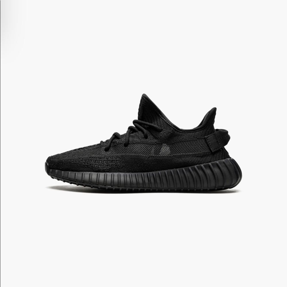 YEEZY BOOST 350 V2
"Onyx"